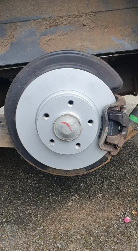 Brake Disc & Pad Replacement